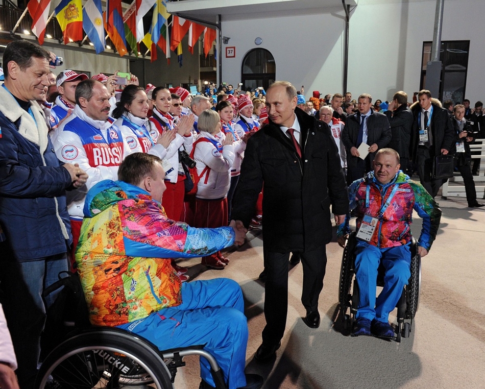 Vlagyimír Putyin látogatása az olimpiai faluban 